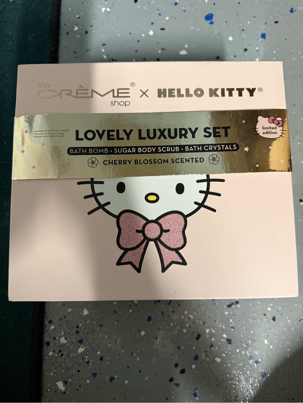Hello Kitty Cherry Blossom Bath Set - Pink & Gold Accents